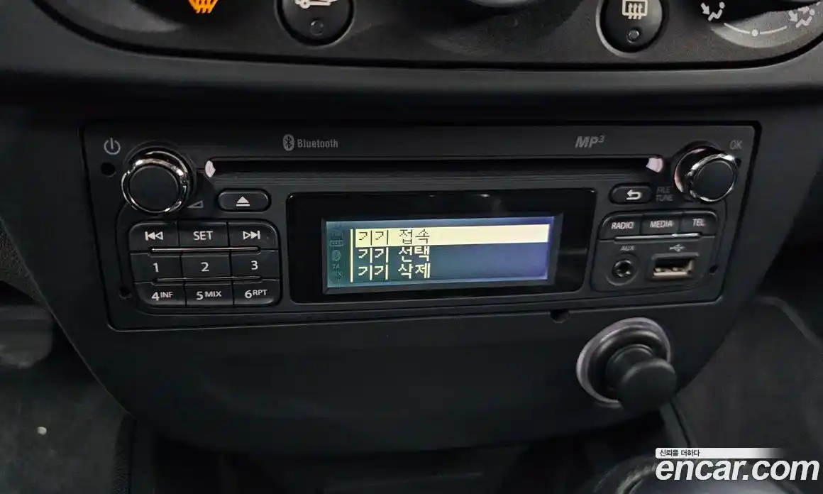 Renault SM3 2015 1.6 Автомат в Москве № 178181, фото 17