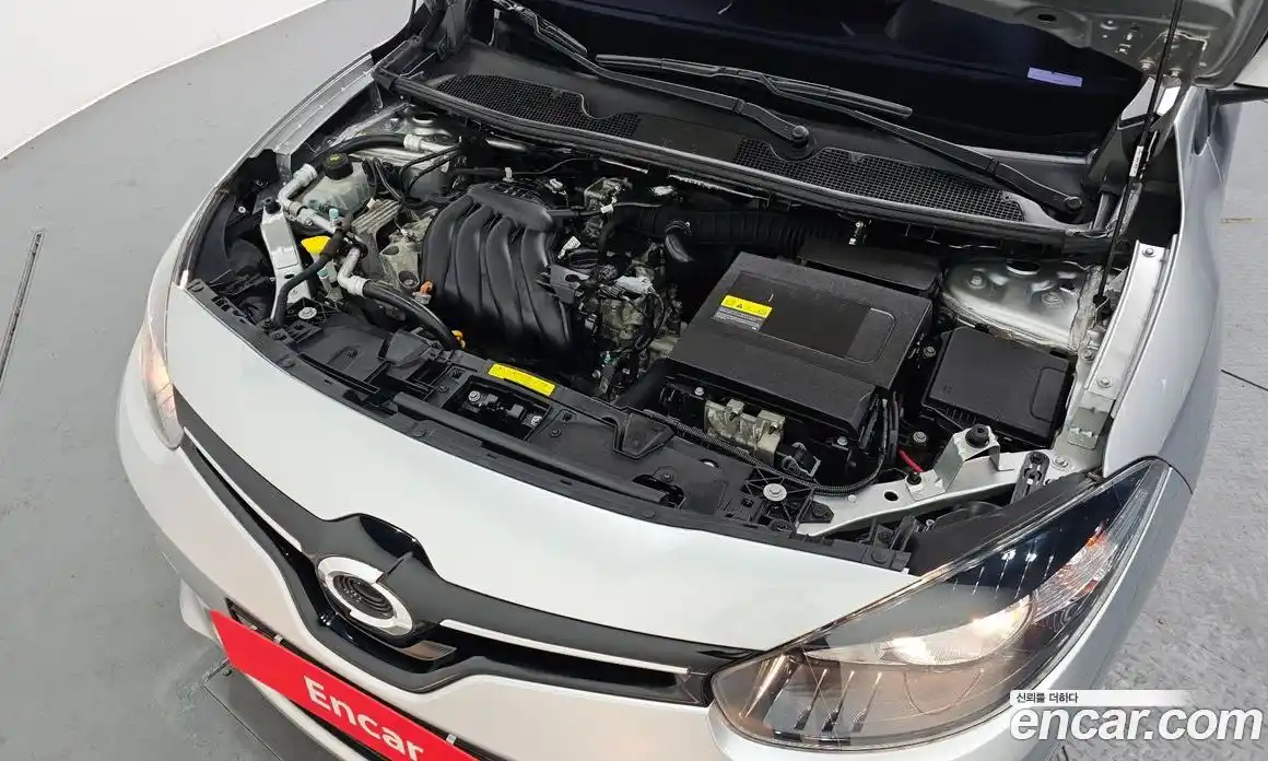 Renault SM3 2015 1.6 Автомат в Москве № 178181, фото 5