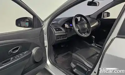 Renault SM3 2015 1.6 Автомат в Москве № 178181, миниатюра 8