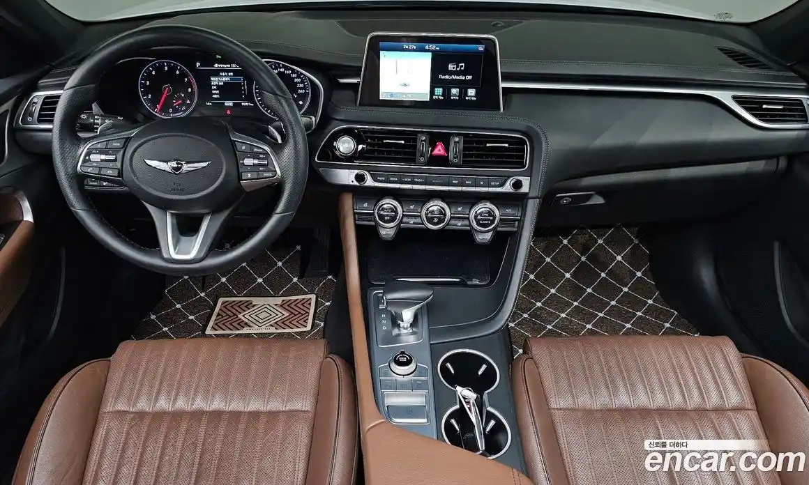 Genesis G70 2018 2.0 Автомат в Москве № 178460, фото 13