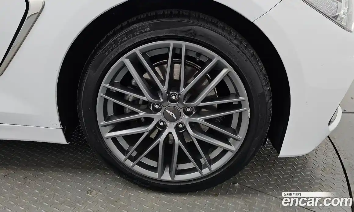 Genesis G70 2018 2.0 Автомат в Москве № 178460, фото 4