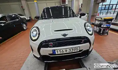 Mini Cooper Convertible, 2024
