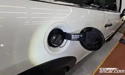 Mini Cooper Convertible 2024 2.0 Автомат в Москве № 182297, миниатюра 11