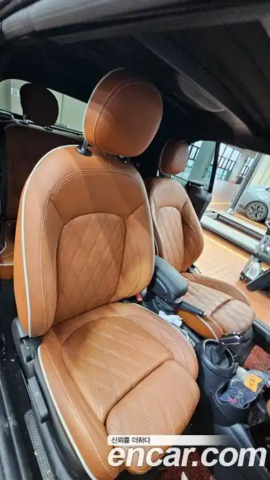 Mini Cooper Convertible 2024 2.0 Автомат в Москве № 182297, миниатюра 10