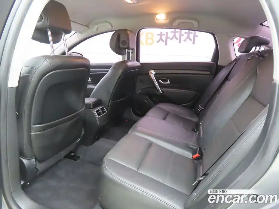 Renault SM7 2016 2.0 Автомат в Москве № 182899, фото 6