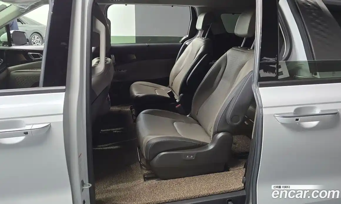 Kia Canival 2025 1.6 Автомат в Москве № 18661, фото 14