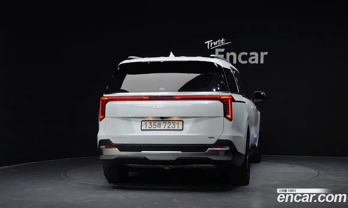 Kia Canival 2025 1.6 Автомат в Москве № 18661, фото 16