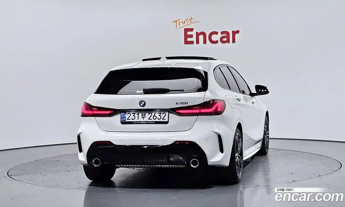 BMW 1-Series 2024 2.0 Автомат в Москве № 187200, фото 18