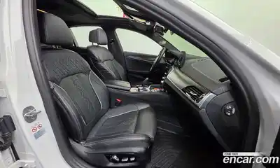 BMW 5-Series 2023 2.0 Автомат в Москве № 188614, миниатюра 4