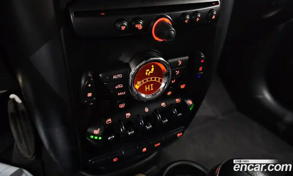 Mini Countryman 2011 1.6 Автомат в Москве № 190234, фото 13