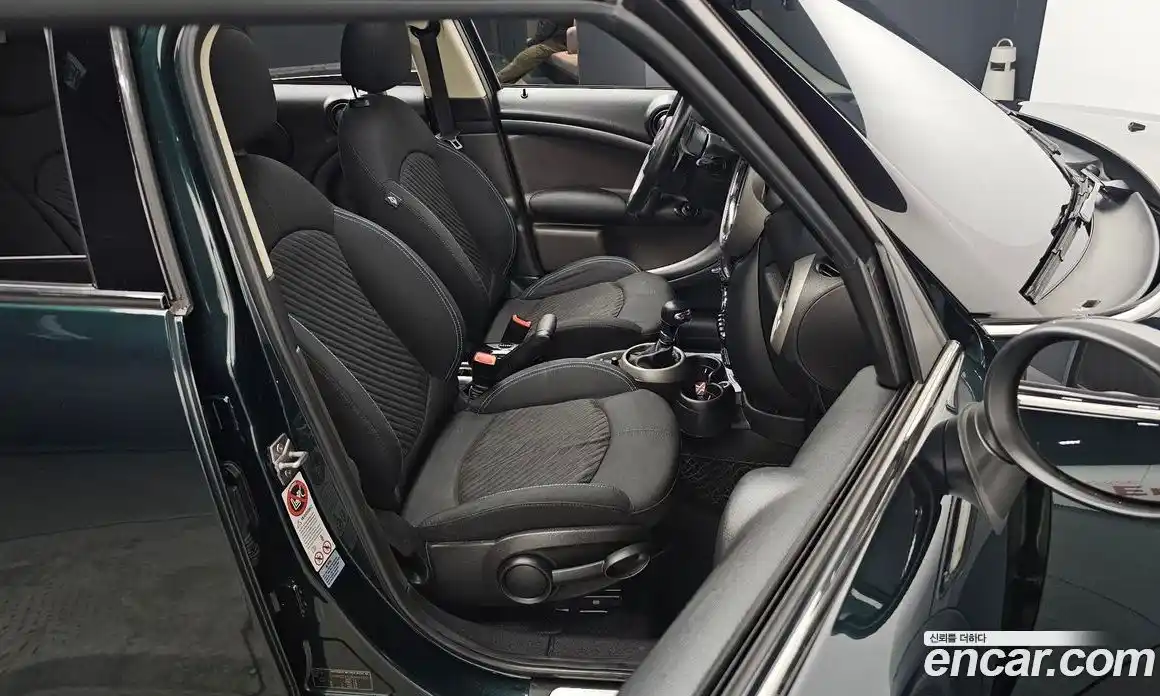 Mini Countryman 2011 1.6 Автомат в Москве № 190234, фото 17