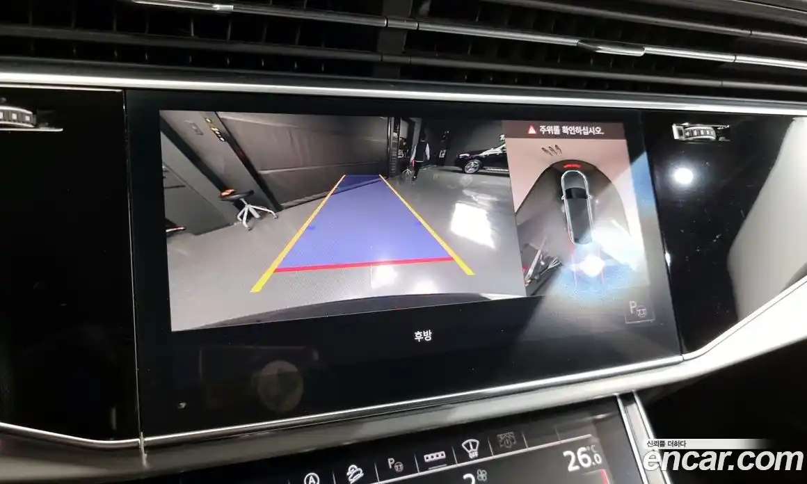 Audi Q8 2021 3.0 Автомат в Москве № 196286, фото 11