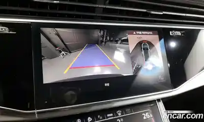 Audi Q8 2021 3.0 Автомат в Москве № 196286, миниатюра 11