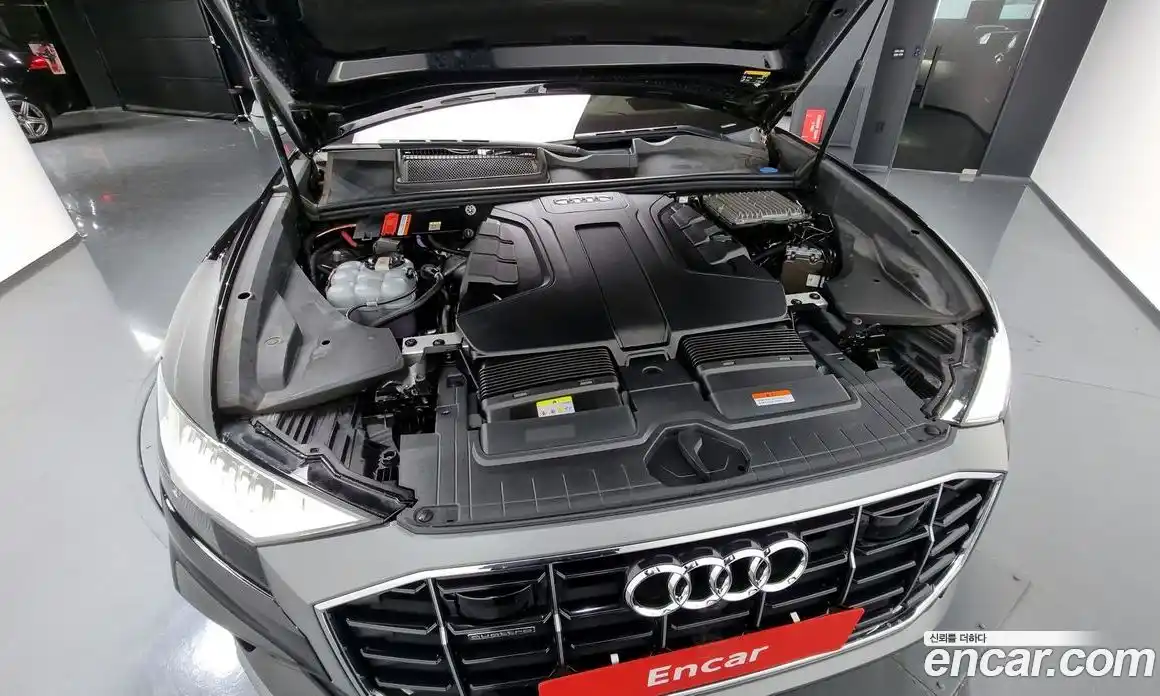 Audi Q8 2021 3.0 Автомат в Москве № 196286, фото 17