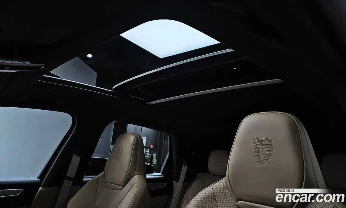 Porsche Cayenne 2023 3.0 Автомат в Москве № 197139, фото 14