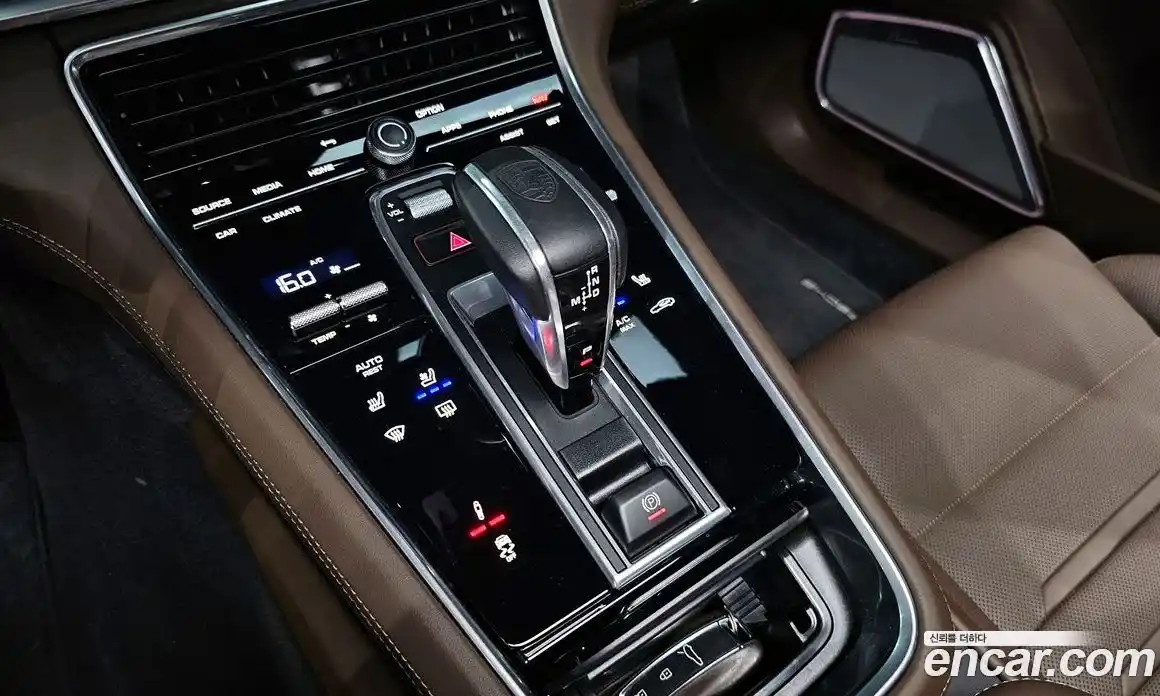 Porsche Panamera 2023 4.0 Автомат в Москве № 197174, фото 8