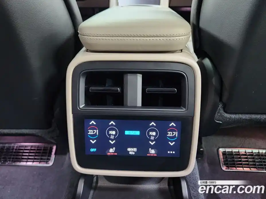 Porsche Taycan 2025 0.1 Автомат в Москве № 197908, фото 16