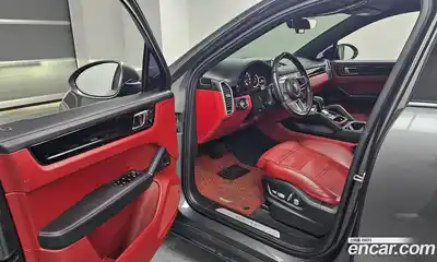 Porsche Cayenne 2021 3.0 Автомат в Москве № 197962, миниатюра 11