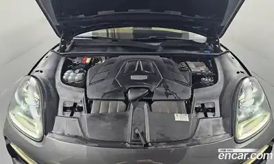 Porsche Cayenne 2021 3.0 Автомат в Москве № 197962, миниатюра 6