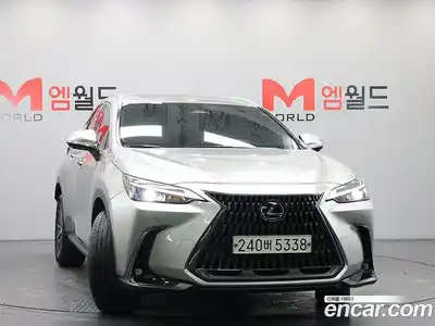 Lexus NX 2022 2.5 Автомат в Москве № 198769, миниатюра 3