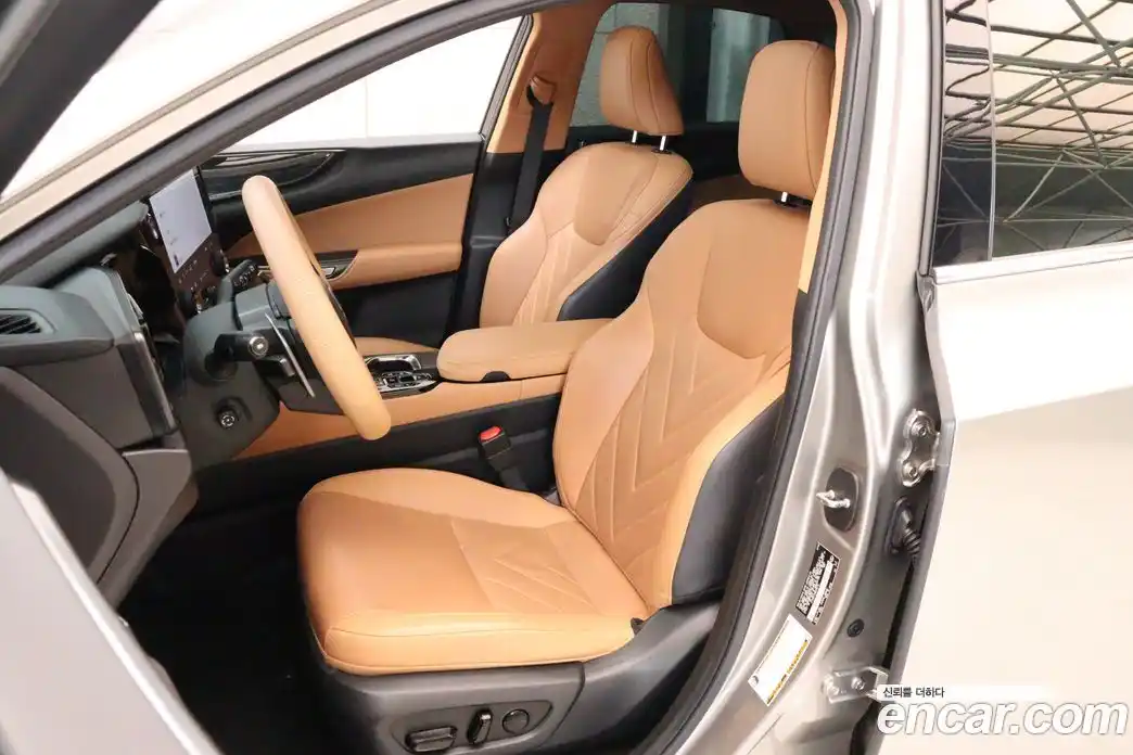 Lexus NX 2022 2.5 Автомат в Москве № 198769, фото 8