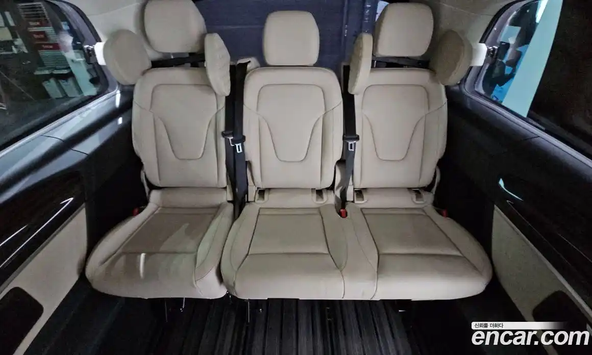 Mercedes-Benz V-Class 2024 1.9 Автомат в Москве № 204422, фото 19