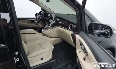 Mercedes-Benz V-Class 2024 1.9 Автомат в Москве № 204422, миниатюра 10