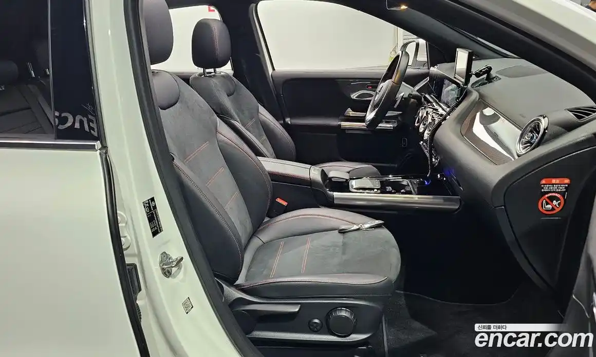 Mercedes-Benz GLA-Class 2022 2.0 Автомат в Москве № 204460, фото 14