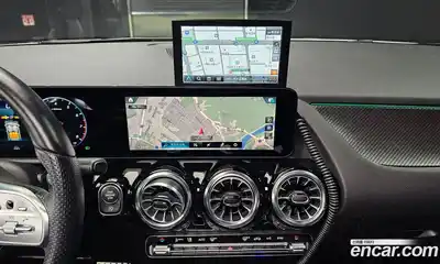 Mercedes-Benz GLA-Class 2022 2.0 Автомат в Москве № 204460, миниатюра 2