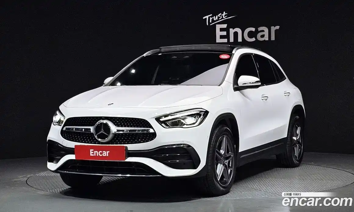 Mercedes-Benz GLA-Class 2022 2.0 Автомат в Москве № 204460, фото 10