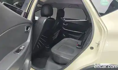 Renault QM3 2015 1.5 Автомат в Москве № 208915, миниатюра 12