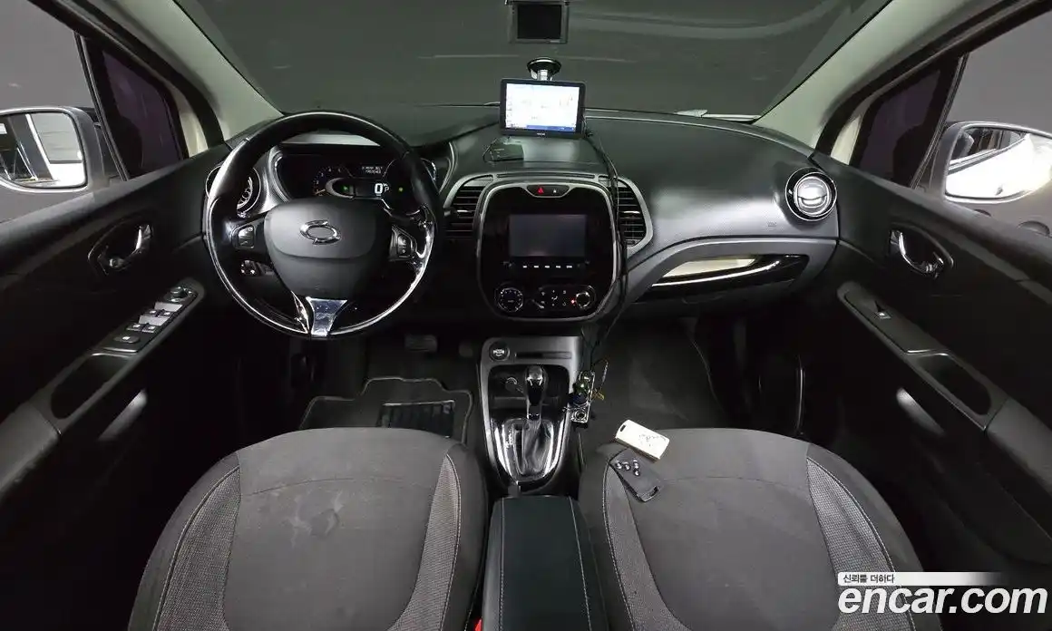 Renault QM3 2015 1.5 Автомат в Москве № 208915, фото 7