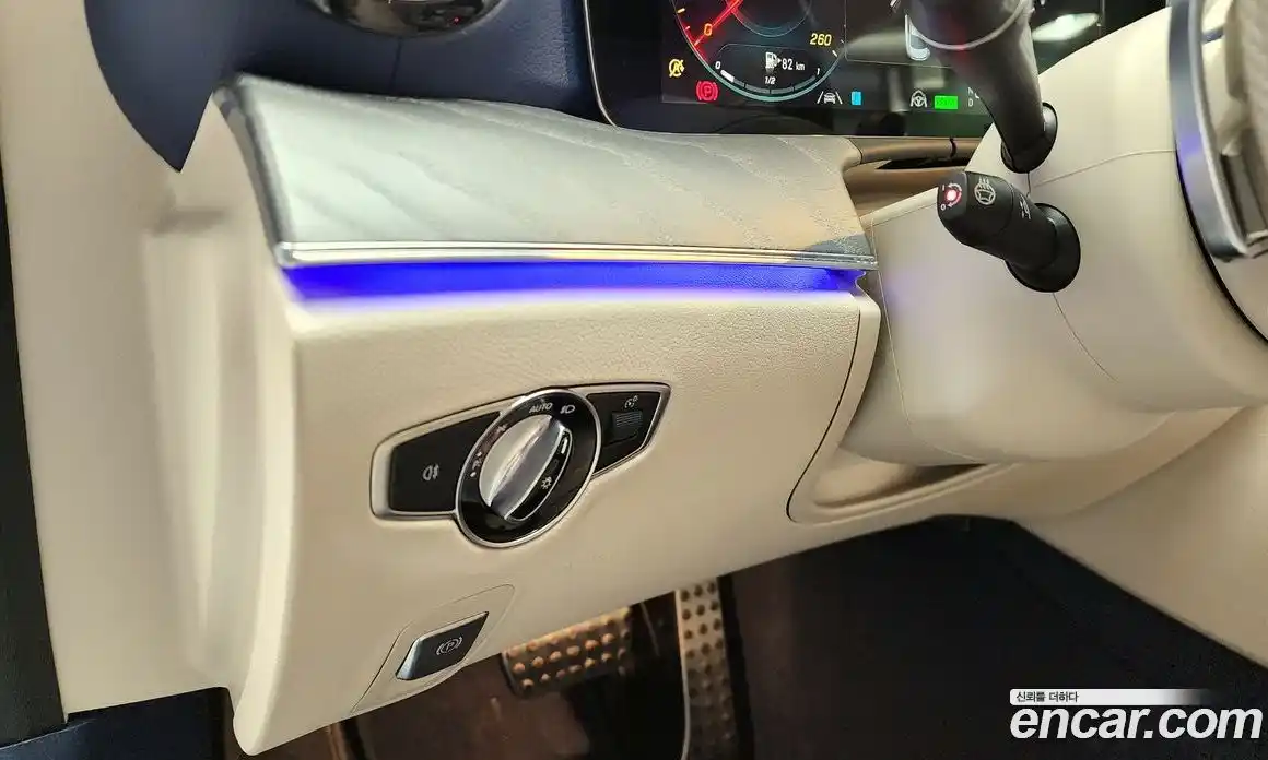 Mercedes-Benz E-Class 2021 3.0 Автомат в Москве № 212134, фото 16