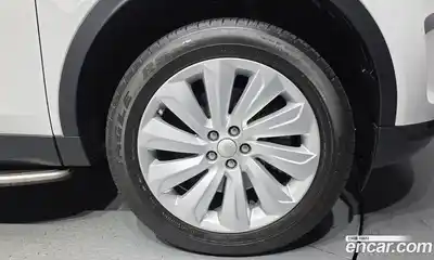 Land Rover Discovery Sport, 2020