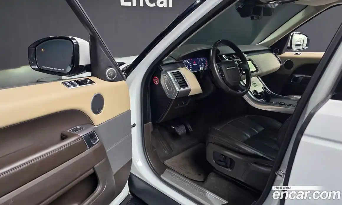 Land Rover Range-Rover Sport 2018 3.0 Автомат в Москве № 213508, фото 16