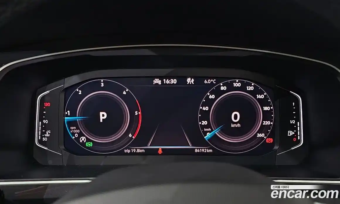 Volkswagen Tiguan 2021 2.0 Автомат в Москве № 215129, фото 8