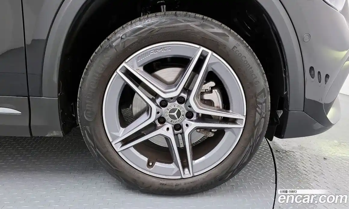 Mercedes-Benz GLA-Class 2023 2.0 Автомат в Москве № 219007, фото 11