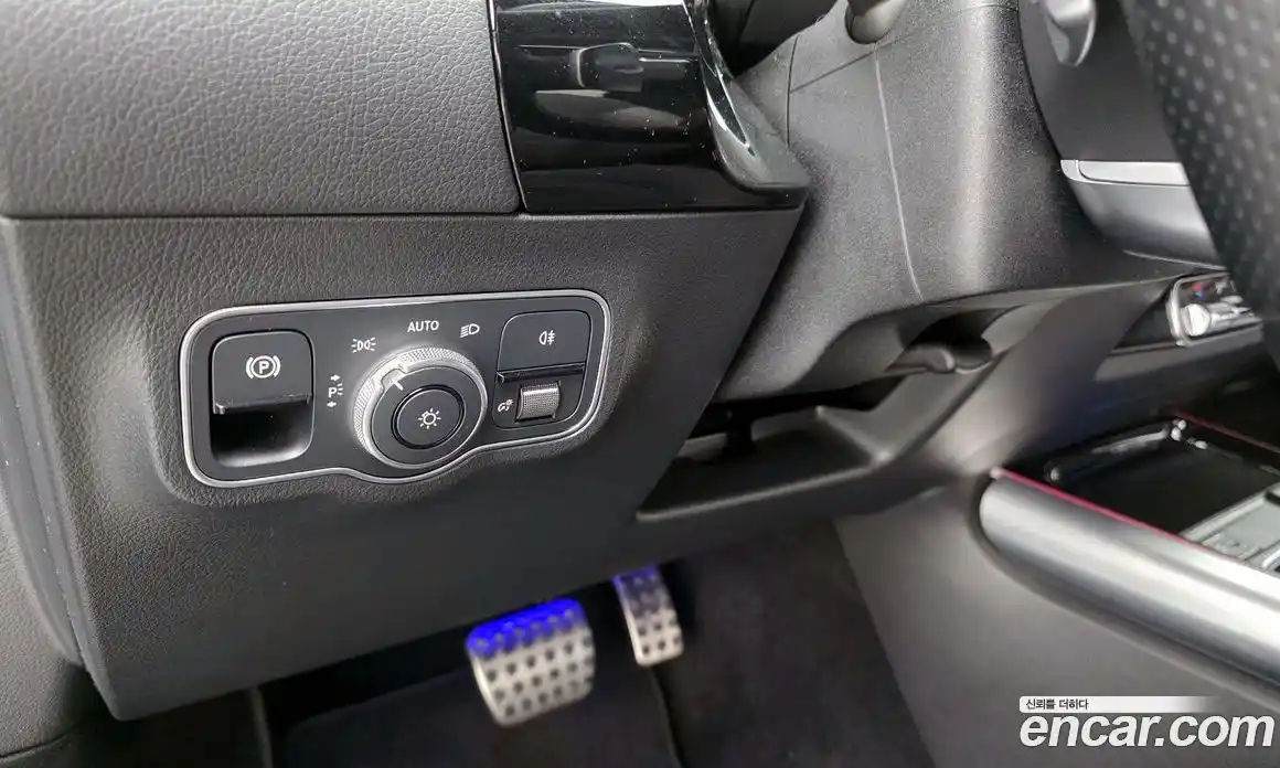 Mercedes-Benz GLA-Class 2023 2.0 Автомат в Москве № 219007, фото 5