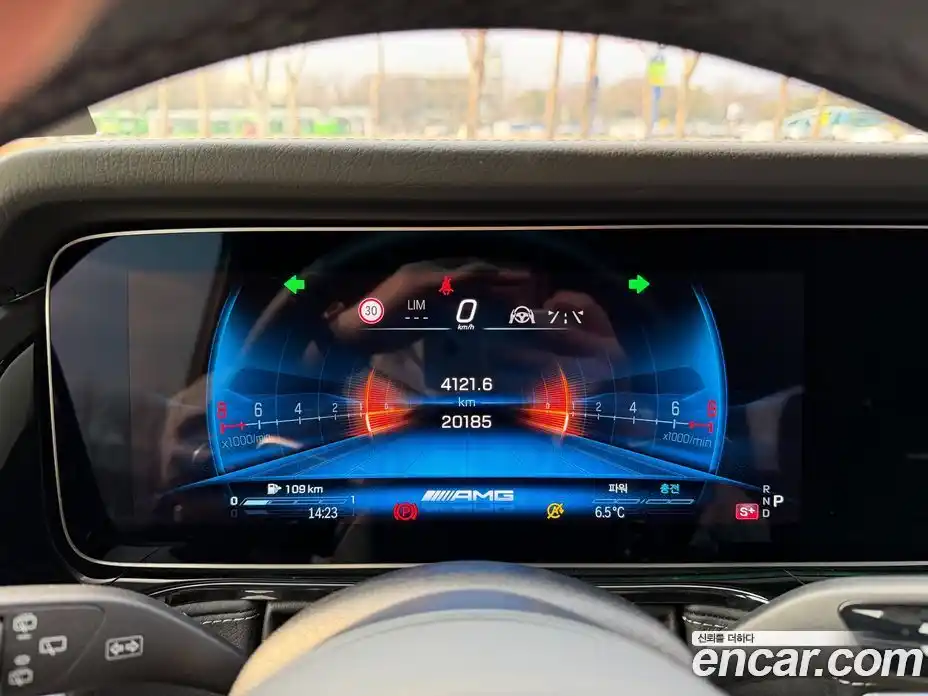 Mercedes-Benz G-Class 2025 4.0 Автомат в Москве № 220869, фото 8