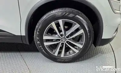 Renault QM6 2020 2.0 Автомат в Москве № 221744, миниатюра 5