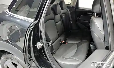 Mini Cooper 2023 1.5 Автомат в Москве № 222352, миниатюра 12