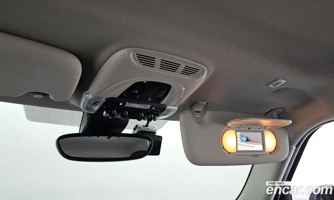 Mini Cooper 2023 1.5 Автомат в Москве № 222352, фото 14