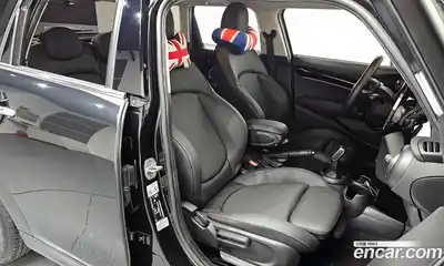 Mini Cooper 2023 1.5 Автомат в Москве № 222352, миниатюра 10