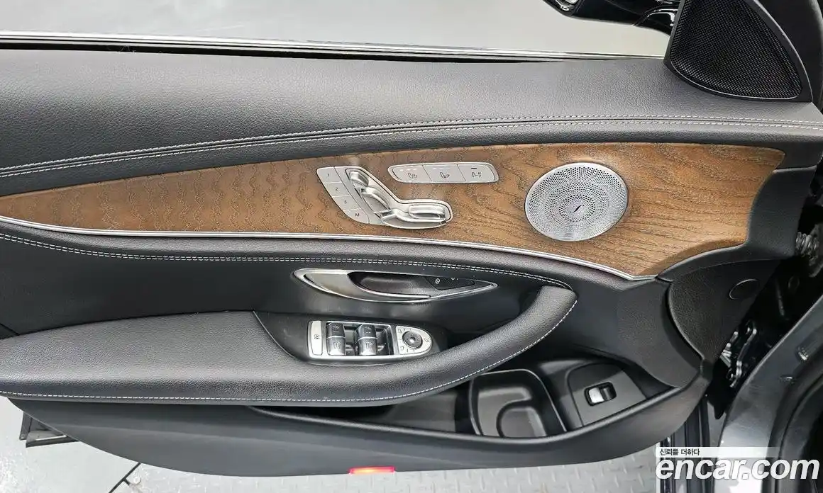 Mercedes-Benz E-Class 2019 2.0 Автомат в Москве № 224647, фото 15