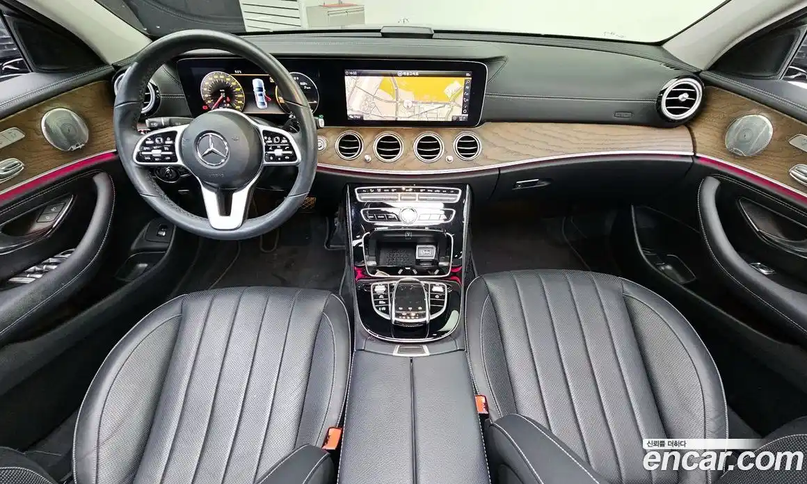 Mercedes-Benz E-Class 2019 2.0 Автомат в Москве № 224647, фото 10