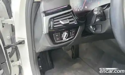 BMW 5-Series 2019 2.0 Автомат в Москве № 228602, миниатюра 4