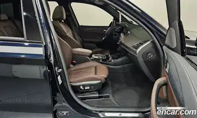 BMW iX3 2023 0.2 Автомат в Москве № 228801, миниатюра 9