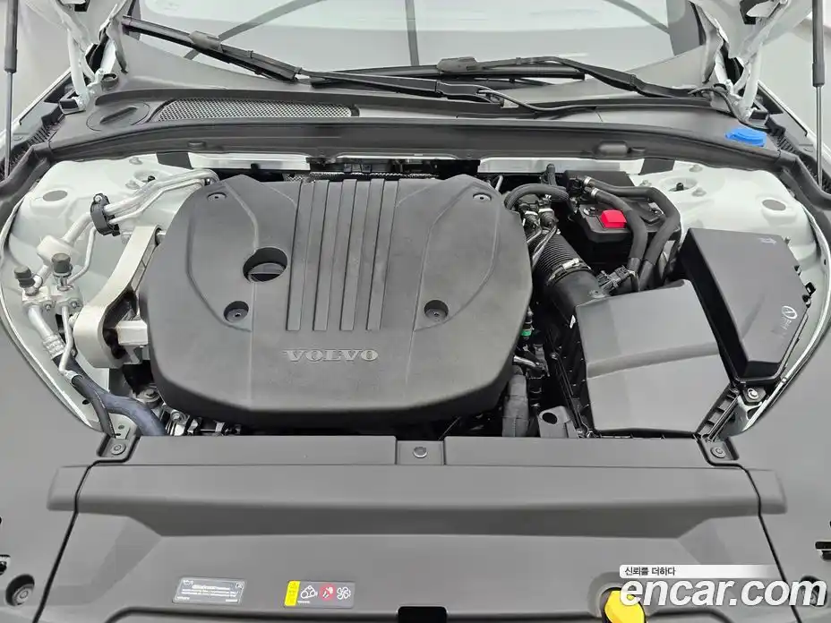 Volvo S90 2026 2.0 Автомат в Москве № 230716, фото 6