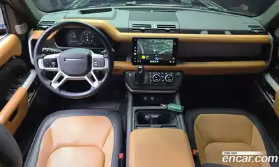 Land Rover Defender 2023 3.0 Автомат в Москве № 231211, миниатюра 3