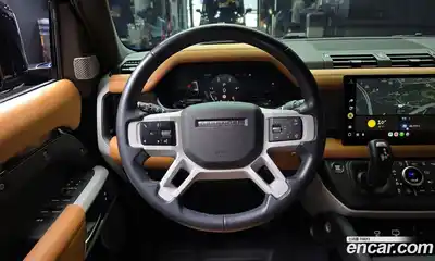 Land Rover Defender 2023 3.0 Автомат в Москве № 231211, миниатюра 4